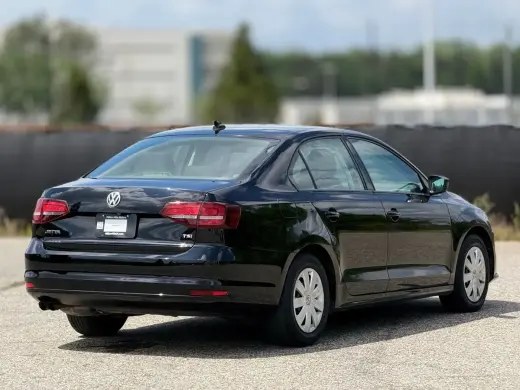 Volkswagen Jetta 2016 1.4T S Sedán 4 puertas 6 velocidades
