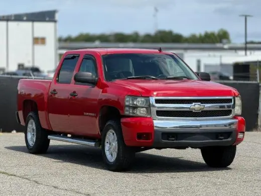 Chevrolet Silverado 1500 2007 Camioneta de Trabajo 4dr Cabina Doble 4WD 5.8 ft. SB