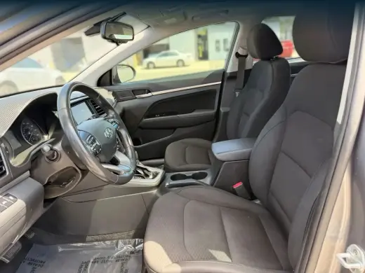 Hyundai ELANTRA 2019 SE 4dr Sedán 6M