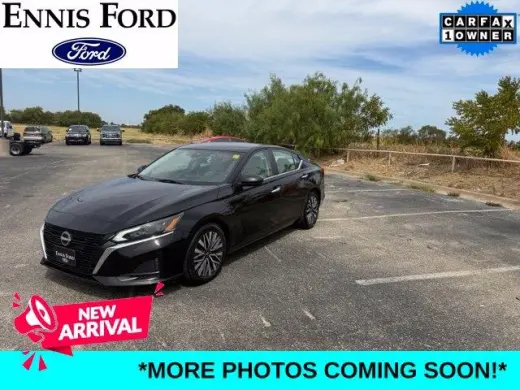 Nissan Altima 2025 2.5 SV Sedán 2 puertas