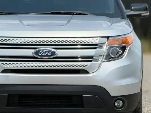 Ford Explorer 2015 AWD XLT 4dr SUV
