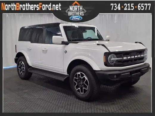 Ford Bronco 2025 4x4 Outer Banks SUV 4 puertas