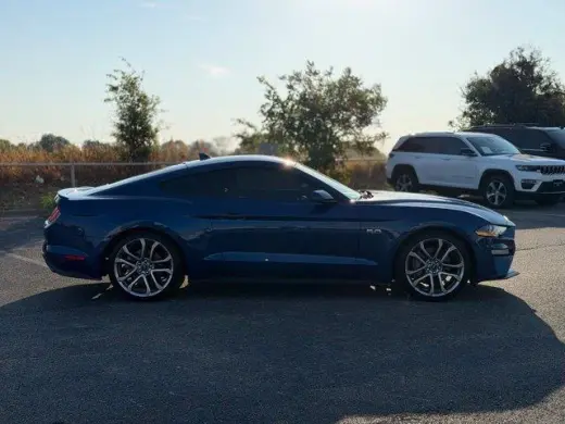 Ford Mustang 2022 GT Premium 2dr Fastback