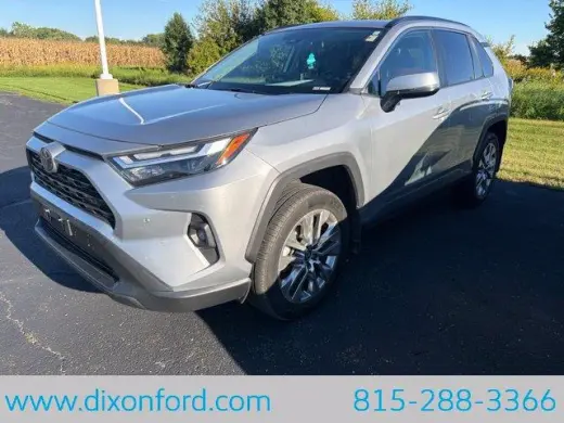 Toyota RAV4 2024 AWD XLE Premium 4p SUV