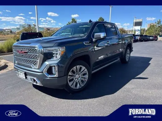 GMC Sierra 1500 2020 4x4 Denali 4p. Cabina de tripulación 5.8 ft. CB
