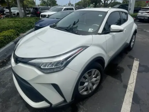 Toyota C-HR 2021 LE 4d Crossover
