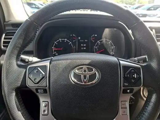 Toyota 4Runner 2020 4x4 SR5 4dr SUV