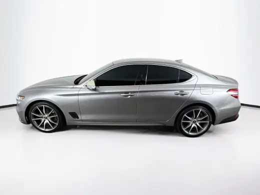 Genesis G70 2023 2.0T 4dr Sedán