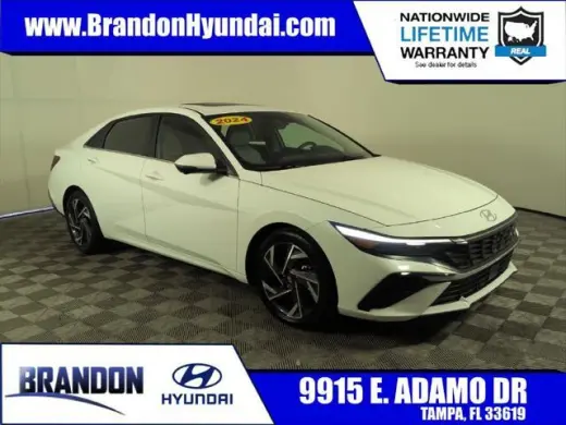 Hyundai ELANTRA 2024 Limited Sedán 4 puertas