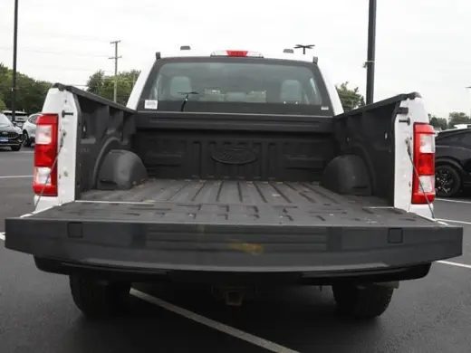 Ford F-150 2021 4x4 XL 4dr SuperCrew con cabina de 5.5 pies de largo
