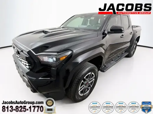 Toyota Tacoma 2024 4x4 SR5 4dr Double Cab 5.0 ft SB