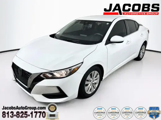 Nissan Sentra 2022 S 4dr Sedán