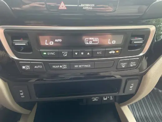 Honda Ridgeline 2017 AWD RTL-E 4dr Crew Cab 5.3 ft. SB