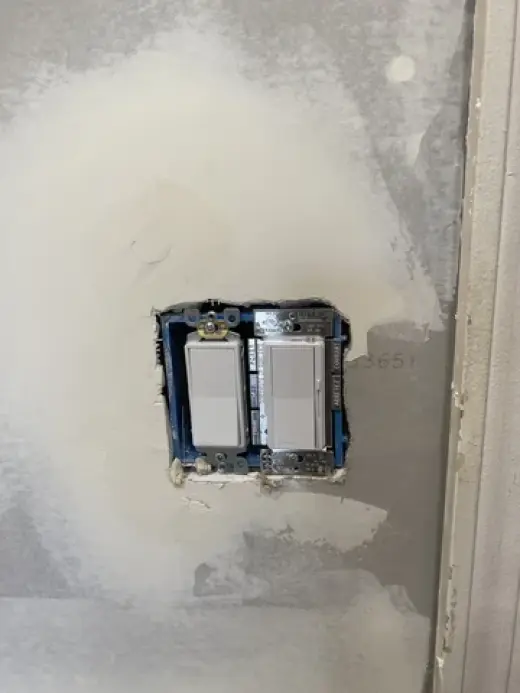 Busco trabajo de electricista