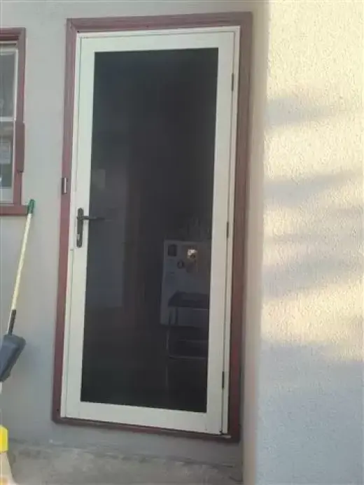 Doors repair