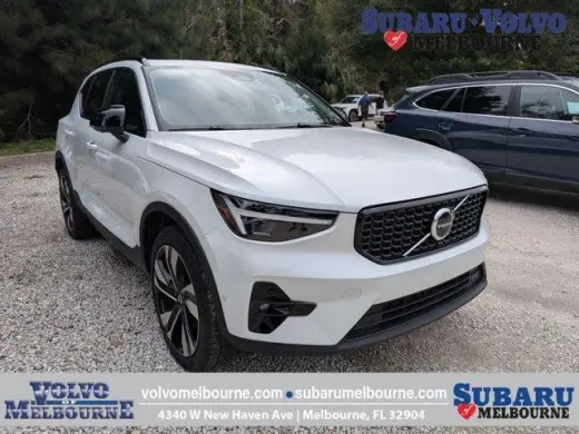Volvo XC40 2020 T5 R-Design 4 puertas SUV AWD