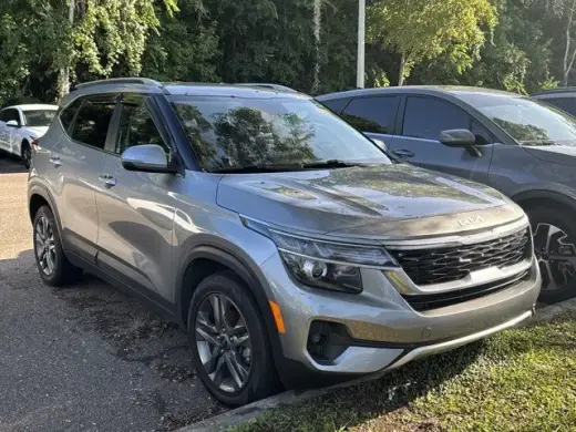 Kia Seltos 2023 S 4p SUV