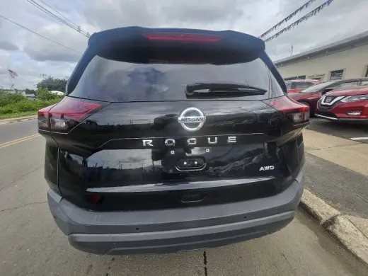 Nissan Rogue 2021