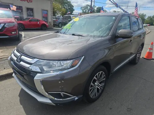 Mitsubishi Outlander 2016