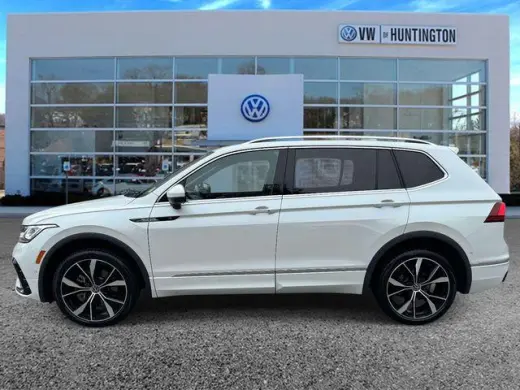 Volkswagen Tiguan 2023 AWD SEL R-Line 4Motion 4p SUV