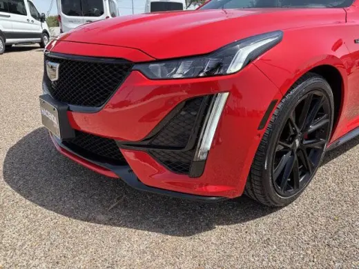 Cadillac CT5-V del 2024