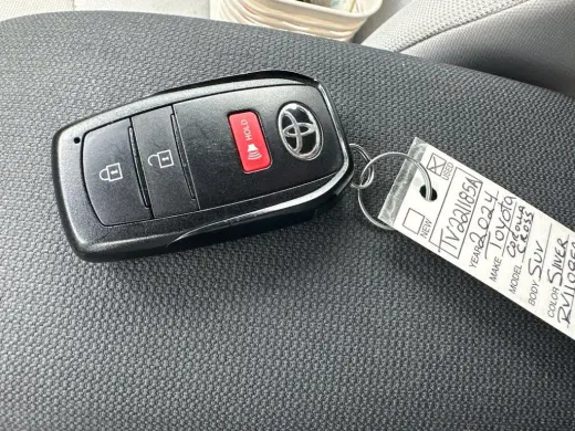 Toyota Corolla Cross 2024 LE 4dr Crossover