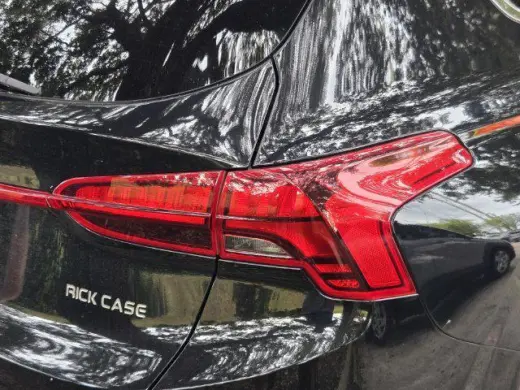 Hyundai SANTA FE 2023 SEL 4dr Crossover