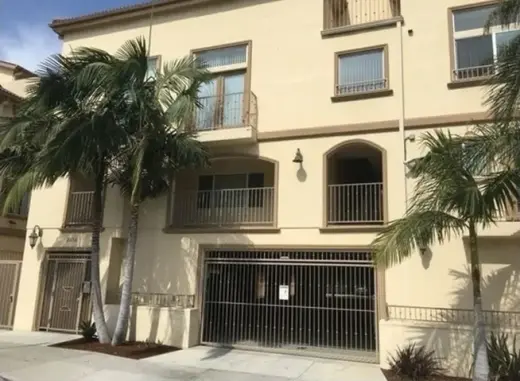 1 Bedroom Apt in Lakewood