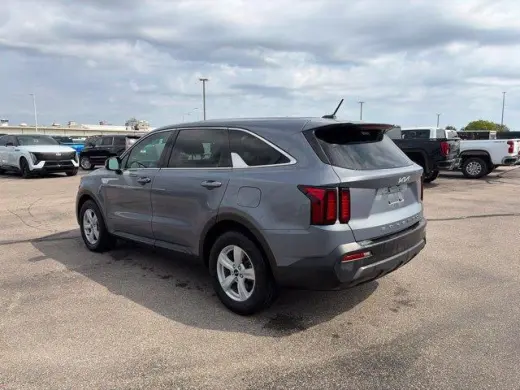 Kia Sorento 2022 LX 4dr SUV