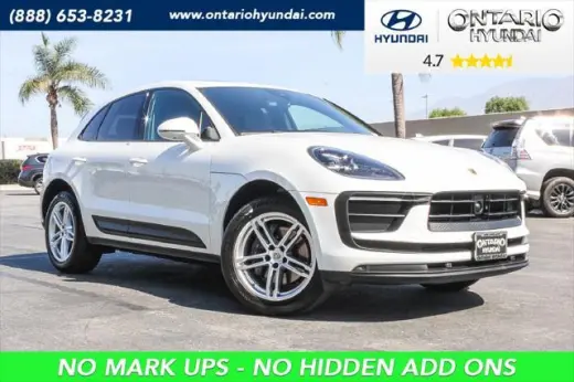 Porsche Macan 2024 4x4 SUV 4p
