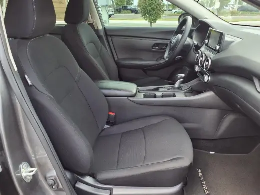 Nissan Sentra 2025 S 4dr Sedán