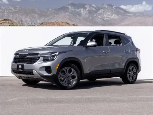 Kia Seltos 2024 S 4dr SUV