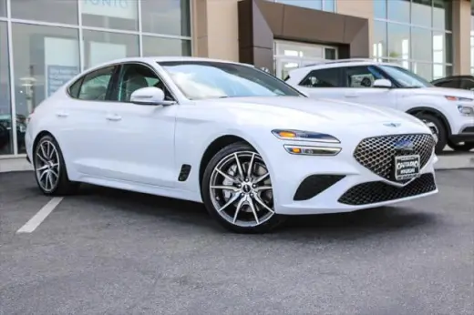 Genesis G70 2025 2.5T Estándar 4p Sedan