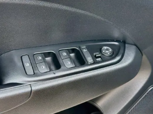 Hyundai VENUE 2025 SEL 4dr Crossover