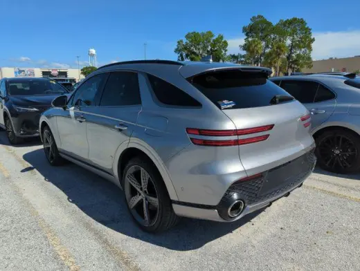 Genesis GV70 2022 AWD 2.5T Standard 4dr SUV