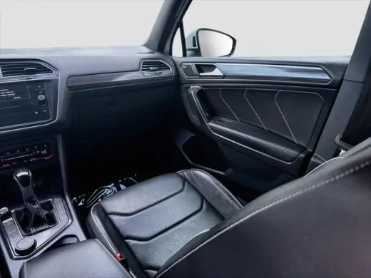 Volkswagen Tiguan 2022 AWD SEL R-Line 4Motion 4p SUV
