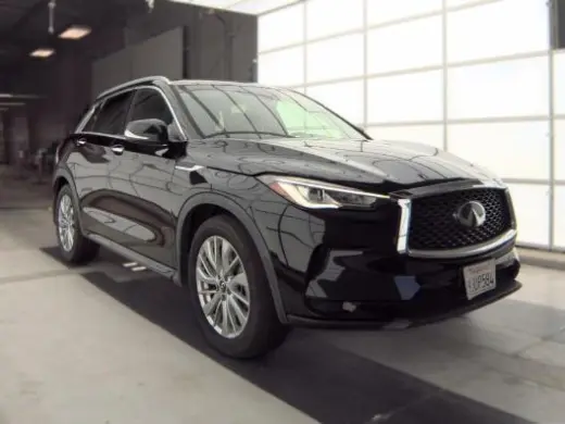 INFINITI QX50 2023 Luxe Crossover de 4 puertas