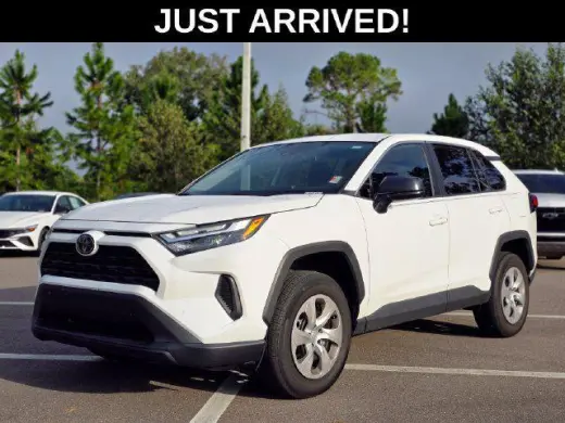 Toyota RAV4 2024 LE 4p SUV