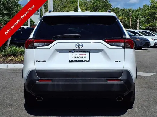Toyota RAV4 2021 XLE 4dr SUV