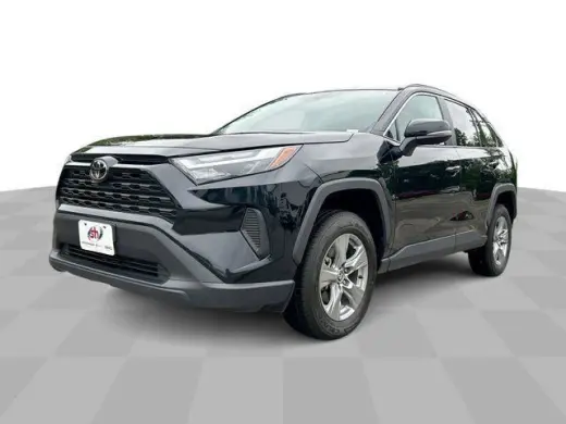 Toyota RAV4 2024 AWD XLE 4dr SUV