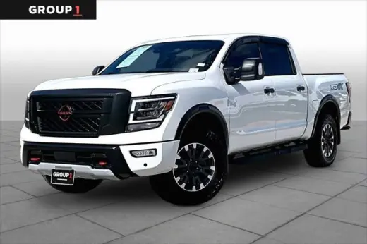 Nissan Titan 2024 4x4 PRO-4X 4p Cab Camioneta de tripulación 5.6 ft. BA