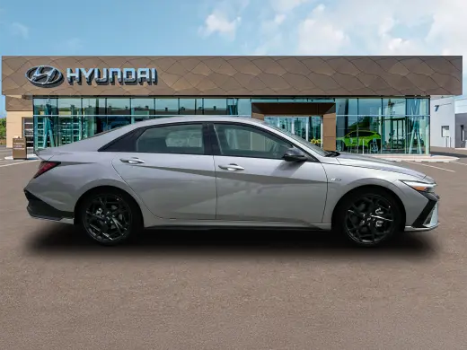 Hyundai ELANTRA 2025 N Línea 4dr Sedán