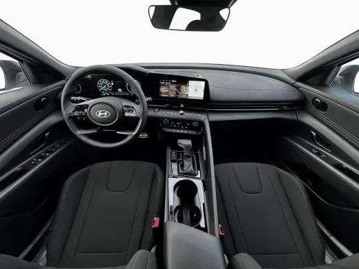 Hyundai ELANTRA Hybrid 2025 SEL Sport 4p Sedana