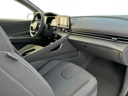 Hyundai ELANTRA 2025 SEL Sport 4dr Sedan
