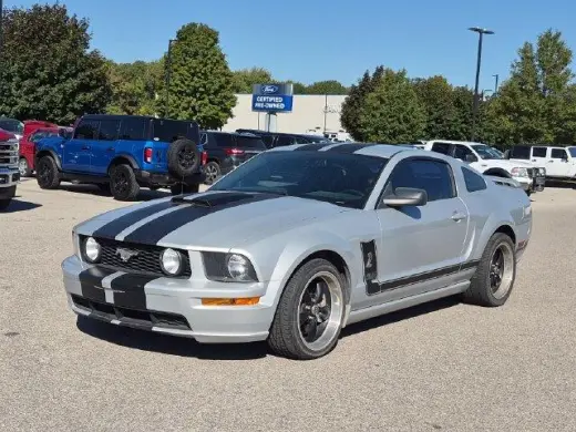 Ford Mustang 2007 GT Deluxe 2d Fastback