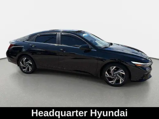 Hyundai ELANTRA 2024 SEL 4p Sedan