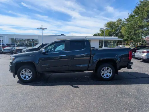 Chevrolet Colorado 2017 4x2 LT Camioneta de Tripulación de 5 puertas 5 pies CB