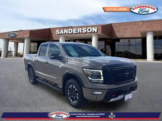 Nissan Titan 2021 4x4 PRO-4X 4dr Crew Cab 5.6 ft. SB