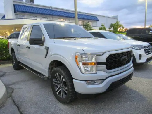 Ford F-150 2022 4x4 XL 4p SuperCab 5.5 ft. CB