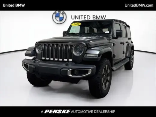 Jeep Wrangler Ilimitado 2018 4x4 Sahara 4p SUV (lanzamiento de mitad de año)